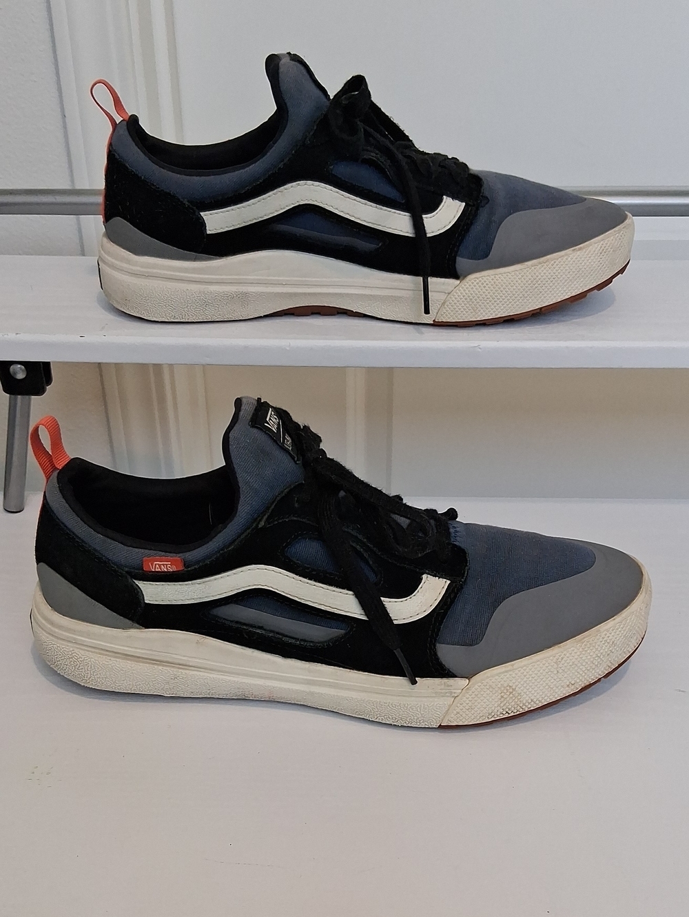 Vans 3D Men's Black, Gray & White Low-Top Sneakers with Orange Pull Tab